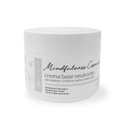 Natural fragrance-free bio cream for skincare. Perfect for sensitive skins. Hypoallergenic.