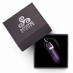 Natürlicher Amethyst-Steinanhänger. Energetischer Heilstein und schützender Talisman.